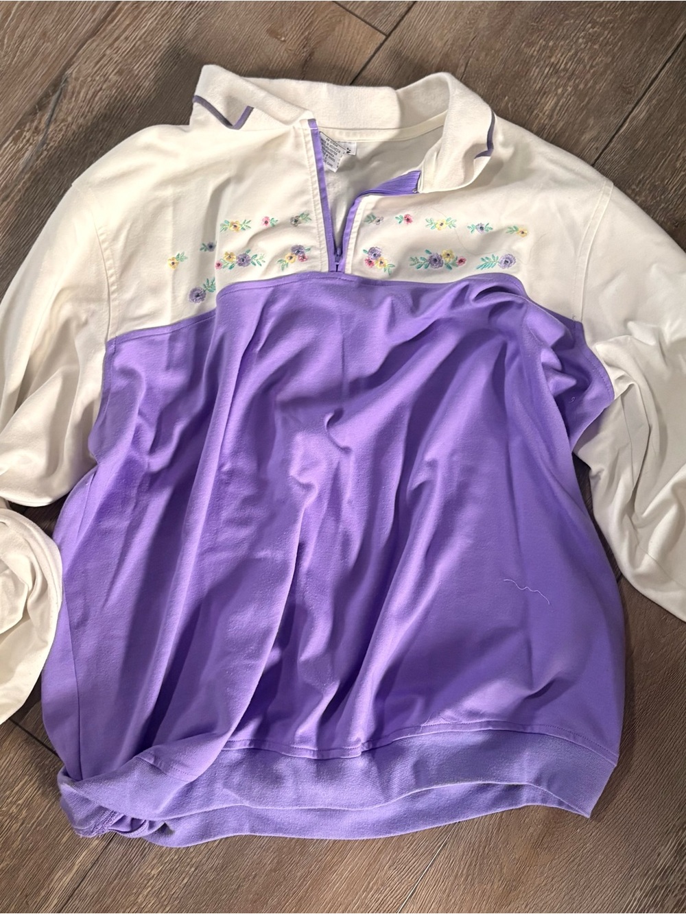 Bon Worth White and Lavender V-Neck Sweater
